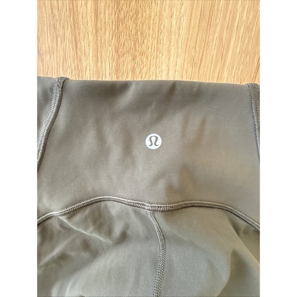 Lululemon High Rise Leggings Olive Green Size 4. No Pockets Sheer Leg - Picture 8 of 10